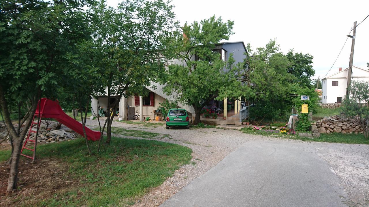 Apartman Bojana Lejlighed Starigrad Paklenica Eksteriør billede