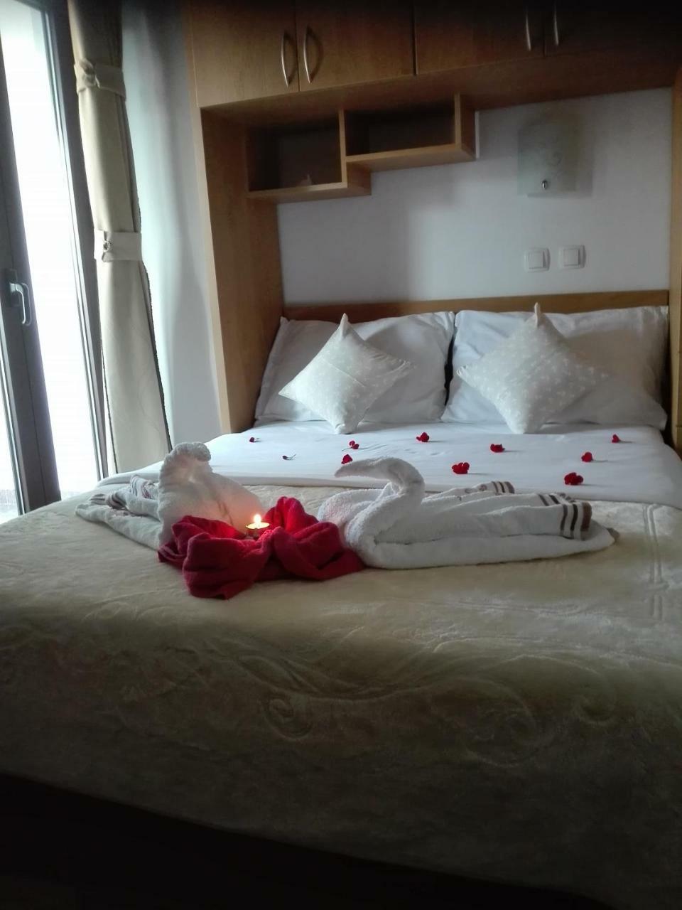 Apartman Bojana Lejlighed Starigrad Paklenica Eksteriør billede